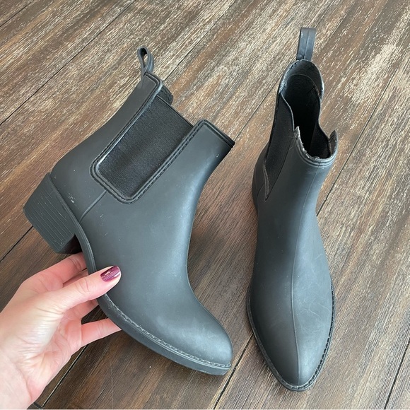 Jeffrey Campbell Havana Last Stormy Matte Point Toe Chelsea Rain Boot Women’s 7 - Picture 2 of 13